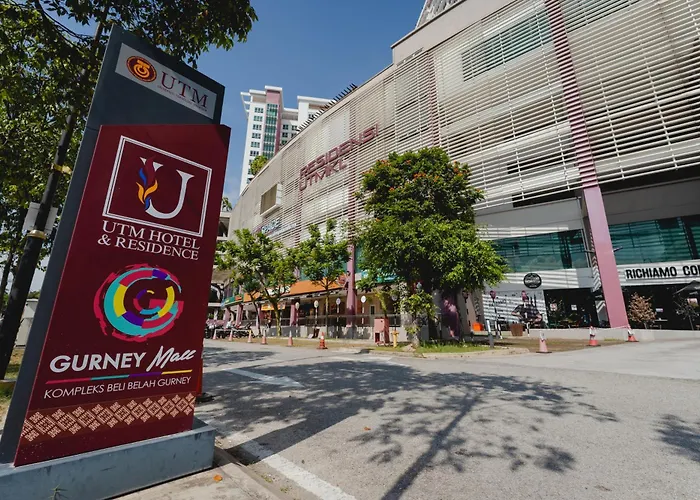 Utm Hotel & Residence